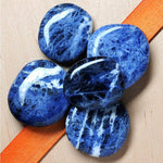 Загрузить изображение в средство просмотра галереи, Akmens Sodalīts Namībija / Sodalite Chakra Stone 35-50mm
