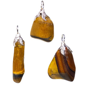 Gemstone pendant tiger eye 1.5cm - 3cm