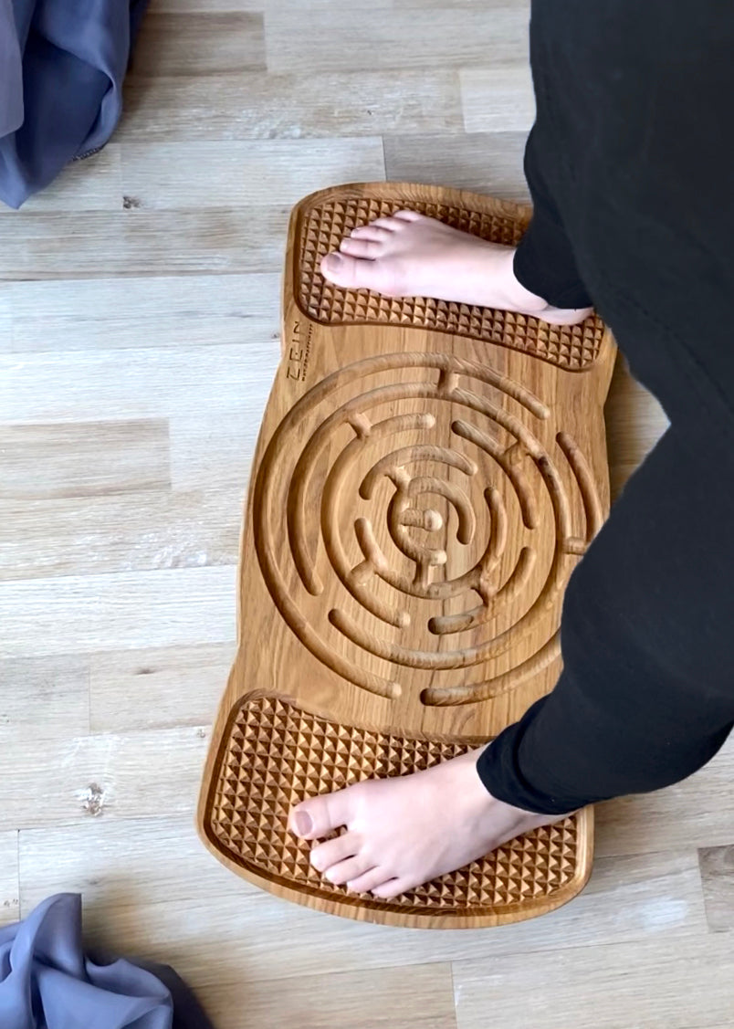 Neuro Balance Board from Oak "Sacred Labyrinth"